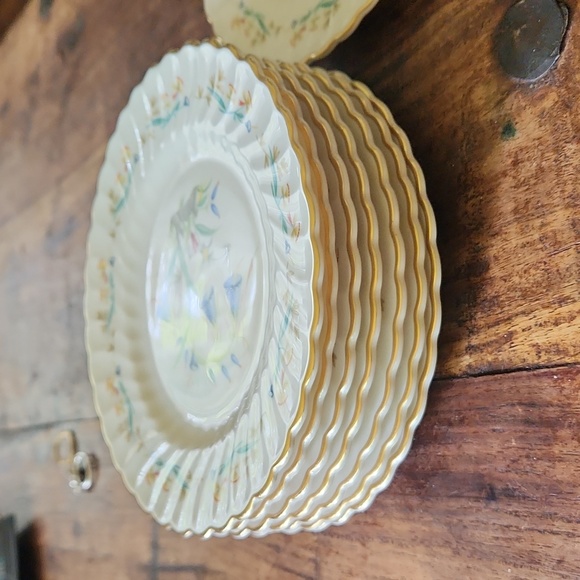 Temple Bells Syracuse bread and butter plates. - Picture 2 of 3